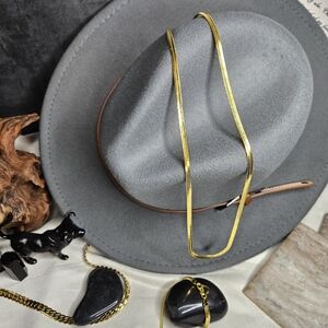 18K Gold Herringbone Set